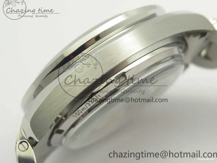 0203 UrbanChic Speedmaster Moonwatch OMF 1:1 Best Edition White Dial Black Hand on SS Bracelet A 8045